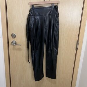 Overlover black pants
